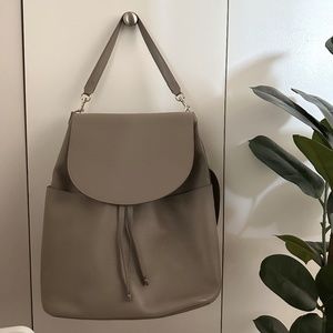 Cuyana 15" Large Leather Backpack in Stone (Earlier Version)